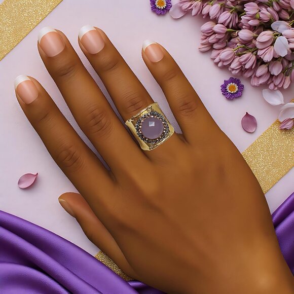 🆕️Stunning Turkish Gold-Plated Wide Ring with Pink Cat’s Eye Hematite Accents - Picture 1 of 15